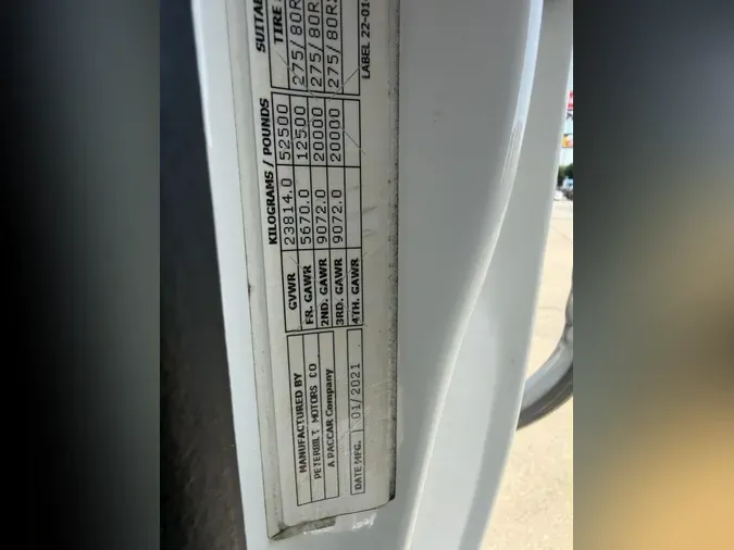 2022 Peterbilt 579