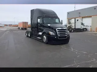 2023 Freightliner Cascadia