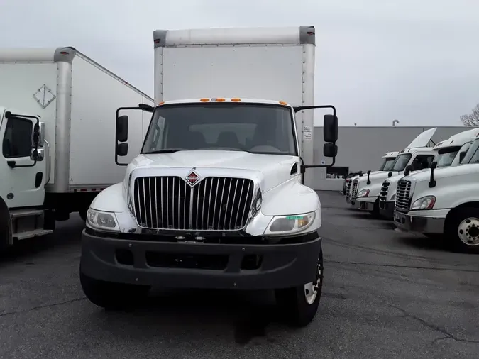 2019 NAVISTAR INTERNATIONAL 4300