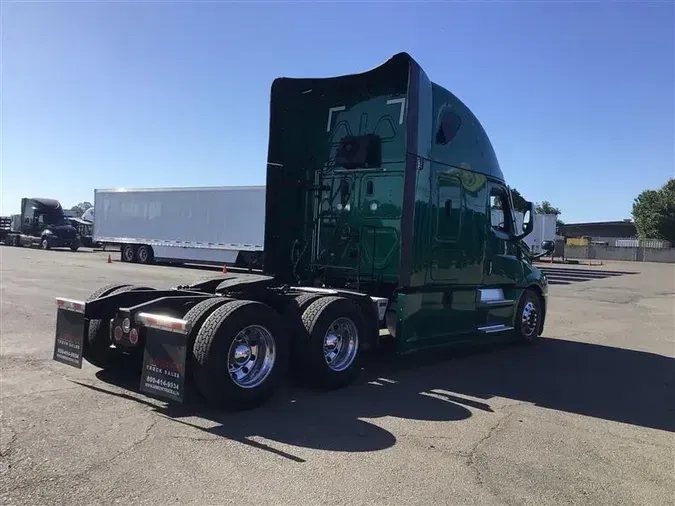 2022 FREIGHTLINER CA1263a5b3ea09ebef48176ab236207a555eb