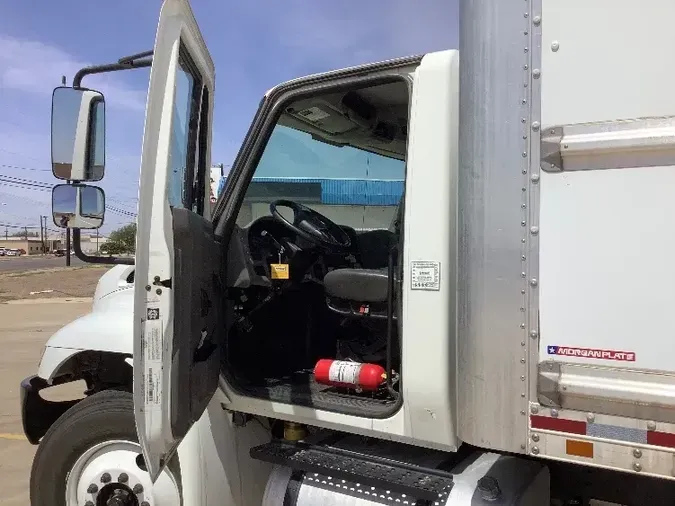 2019 International 4300