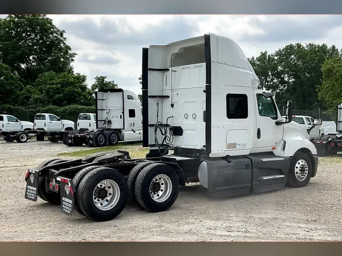 2022 INT LT625 6x4