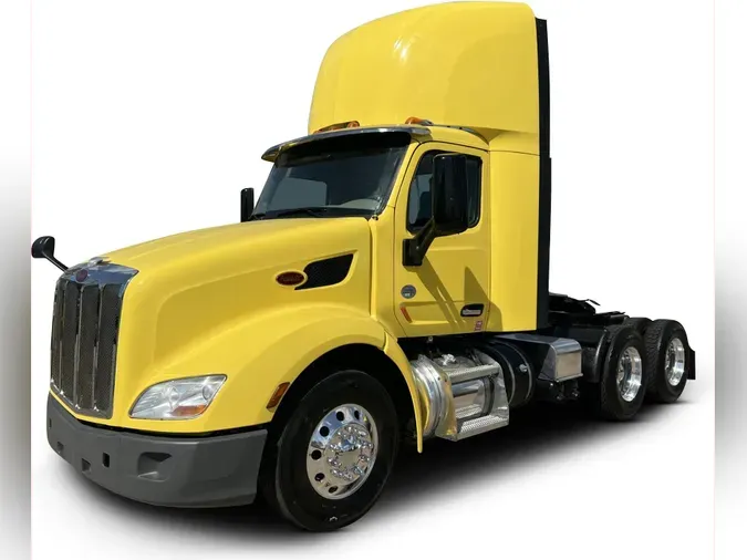 2021 Peterbilt 5793a613304373cedbffbe2f46de0a26a73