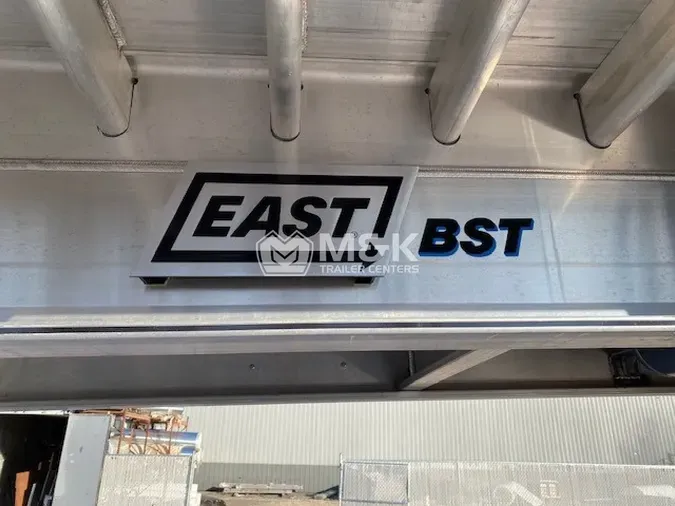 2024 EAST 53' Flatbed