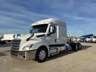 2023 Freightliner Cascadia