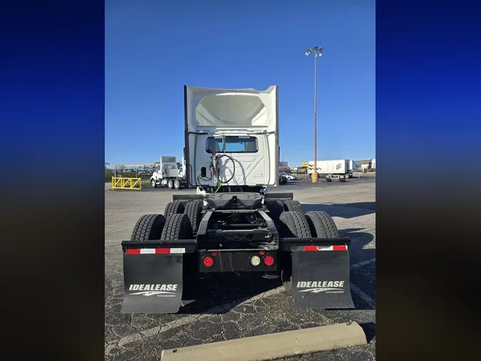 2020 International LT625