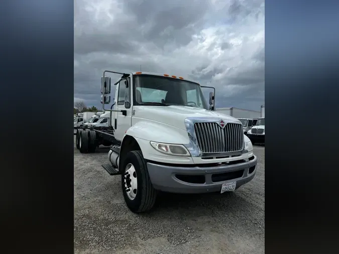 2017 NAVISTAR INTERNATIONAL 4400