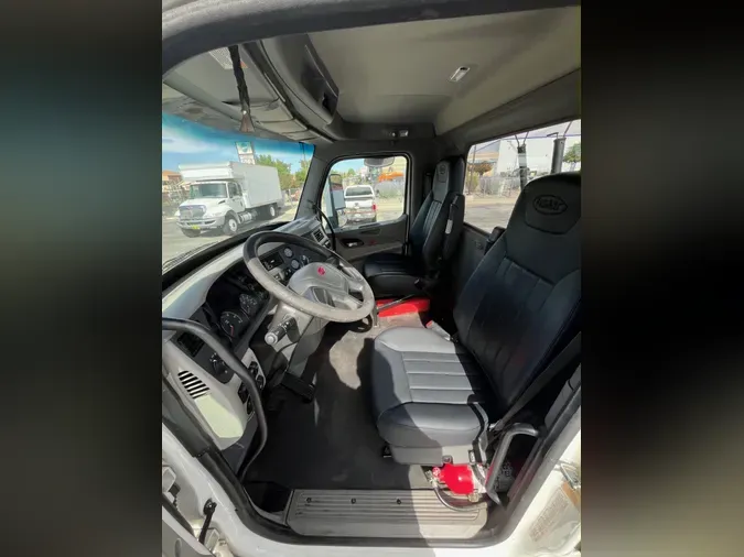 2022 Peterbilt 5793a70e70cc8ef262289d76091ddbf44e0