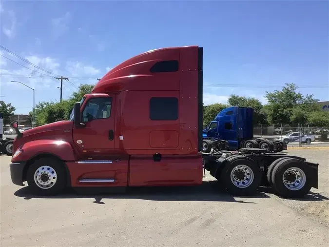 2021 INTERNATIONAL LT625