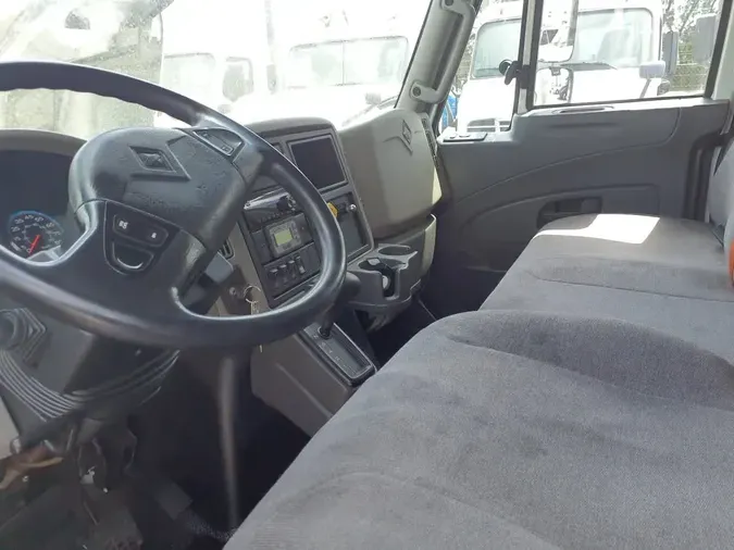 2018 NAVISTAR INTERNATIONAL 4300