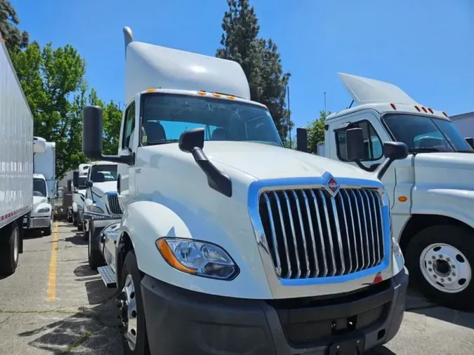 2021 NAVISTAR INTERNATIONAL LT625 DAYCAB S/A3a8d76974e70a6bc0b59fe58925ed082