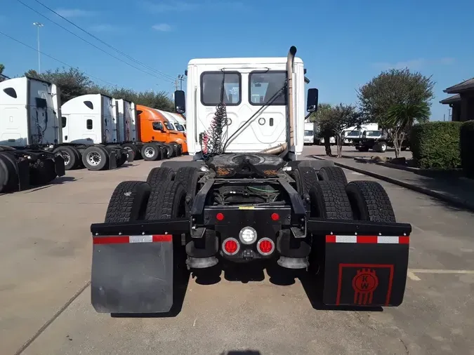 2019 FREIGHTLINER/MERCEDES CASCADIA 125