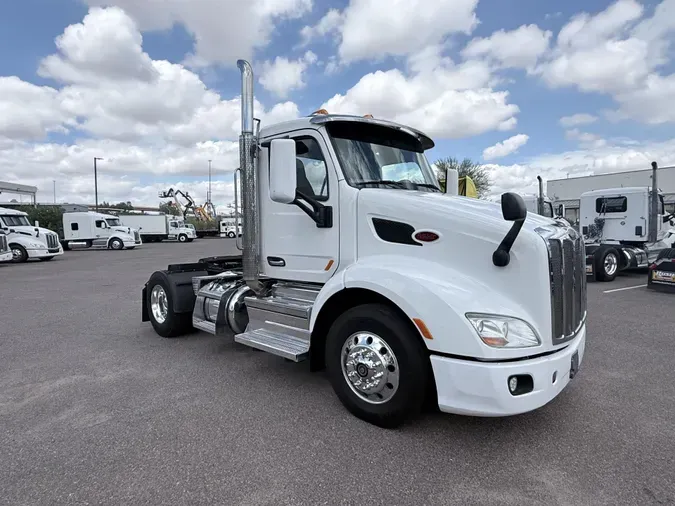 2018 Peterbilt 579