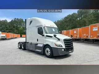 2019 Freightliner Cascadia