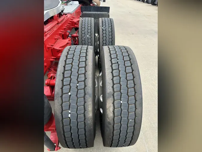 2023 Peterbilt 567