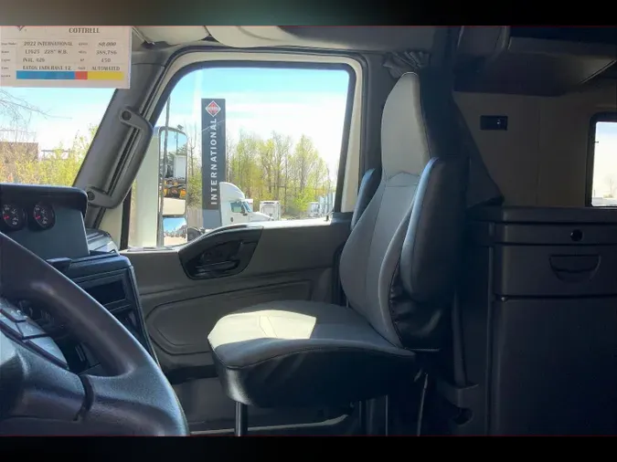 2022 INT LT625 6x4