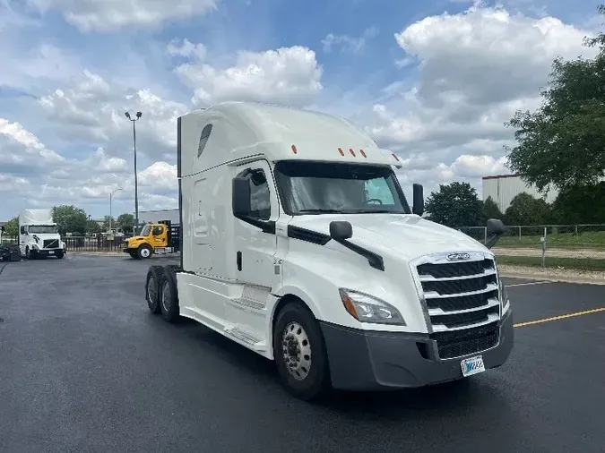 2019 Freightliner T12664ST3a978aeb150e09364c46f17c96cfdb4c