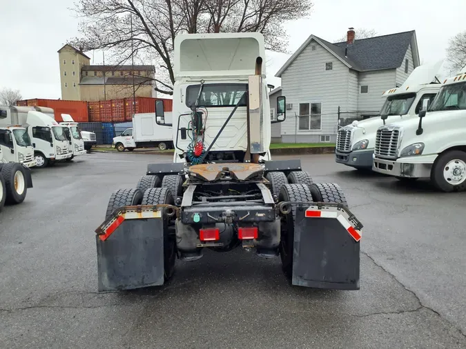 2018 NAVISTAR INTERNATIONAL LT625 DAYCAB T/A