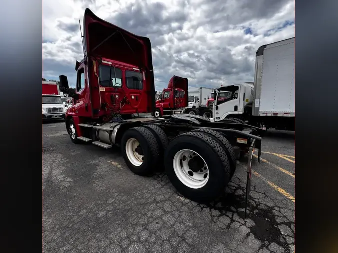 2019 FREIGHTLINER CASCADIA 125
