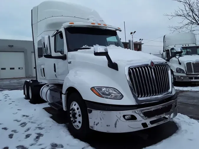 2020 NAVISTAR INTERNATIONAL LT625 SLPR CAB