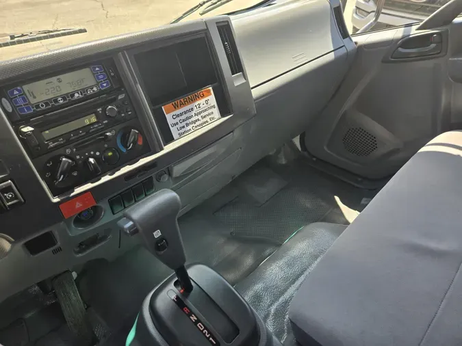 2022 Isuzu NRR