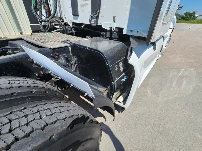 2022 Kenworth T680