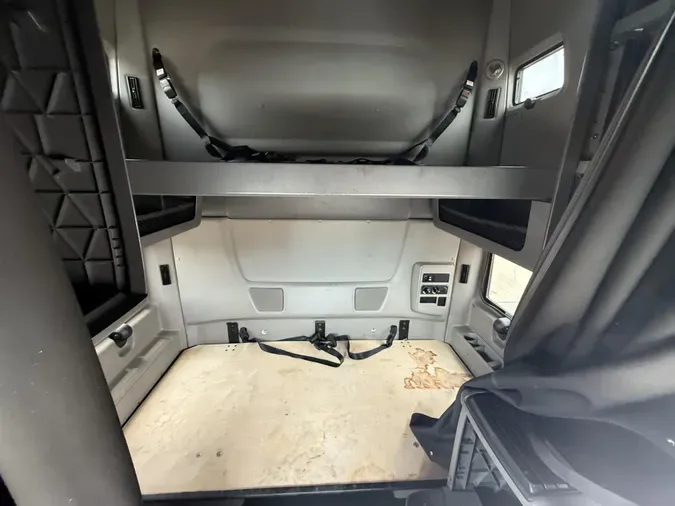 2020 International LT625