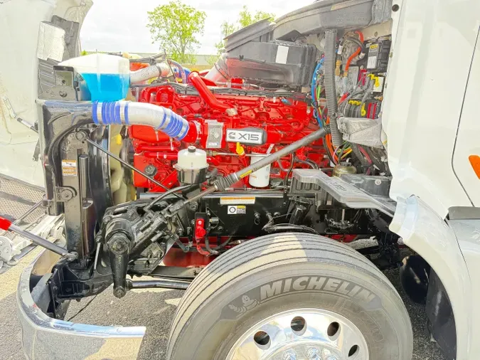 2022 Peterbilt 579