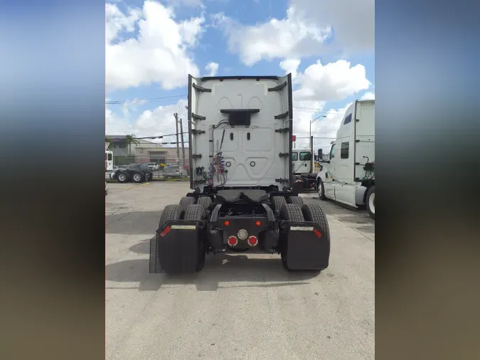 2019 FREIGHTLINER/MERCEDES CASCADIA 125