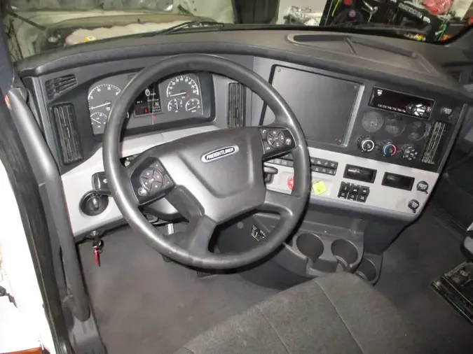 2020 FREIGHTLINER NEW CASCADIA PX12664
