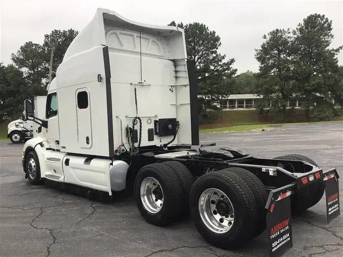 2021 PETERBILT 579