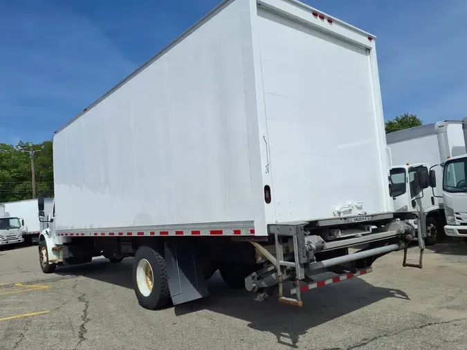 2019 FREIGHTLINER M2 106