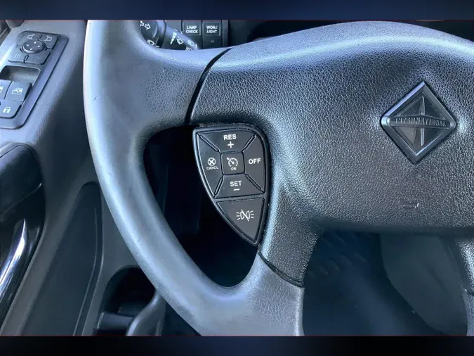 2023 INT LT625 6X43aafee3982572694f172b5d012483bcf