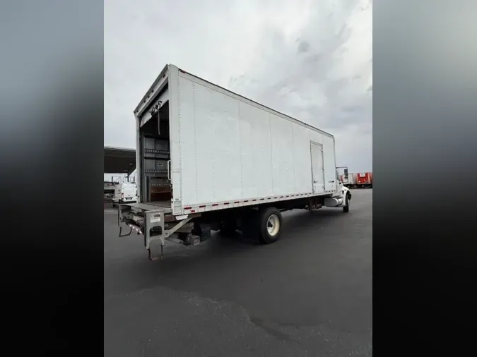 2019 NAVISTAR INTERNATIONAL 4300