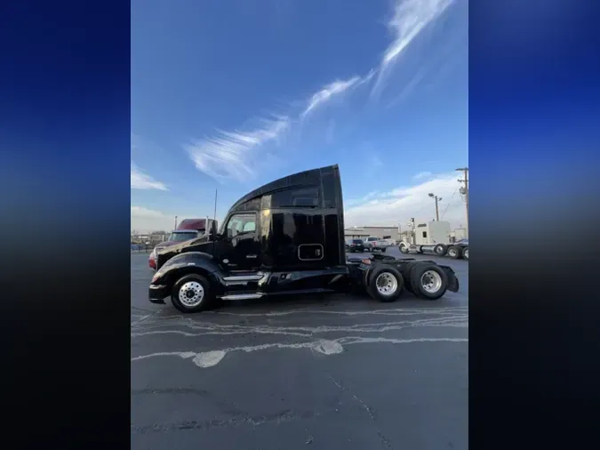 2021 Kenworth T680