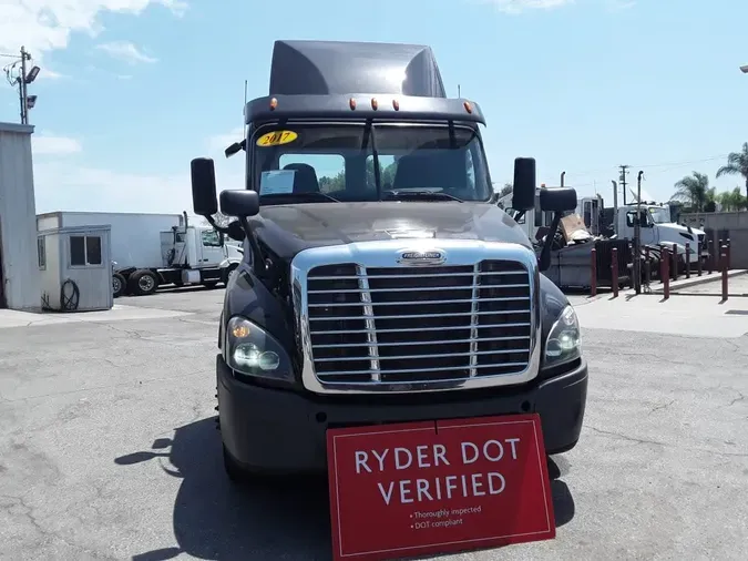 2017 FREIGHTLINER/MERCEDES CASCADIA 1253aba77114555382324e33c4a7810fc22