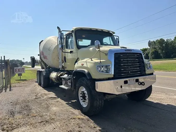 2016 FREIGHTLINER 114SD