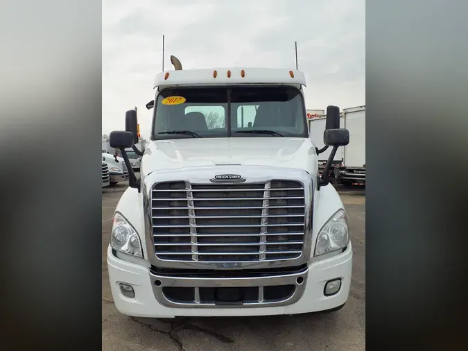 2017 FREIGHTLINER/MERCEDES CASCADIA