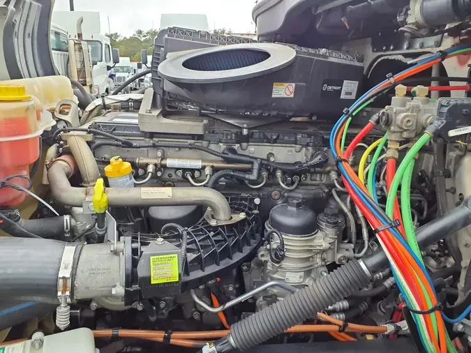 2019 FREIGHTLINER/MERCEDES CASCADIA