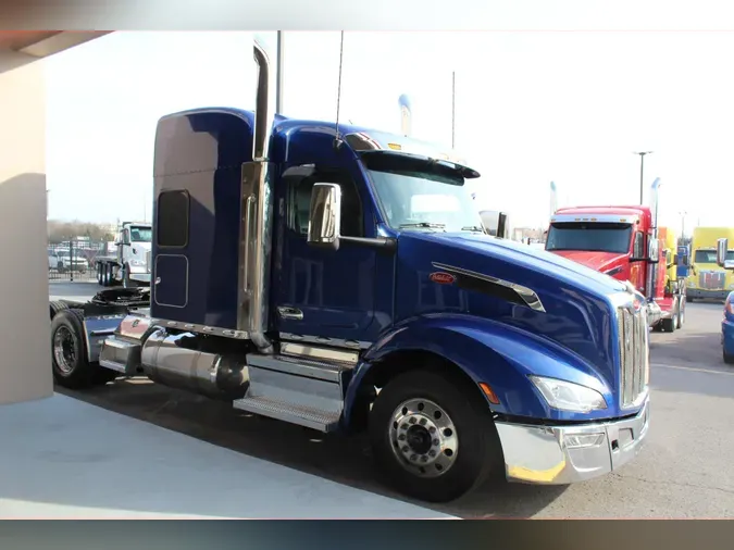 2023 Peterbilt 579