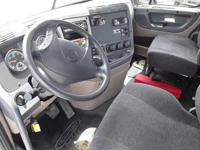 2018 FREIGHTLINER CASCADIA 125
