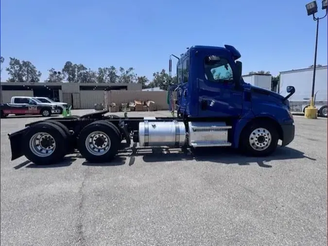 2019 Freightliner Cascadia3ad1893aefbc73a3123e64f3d4cd5a06