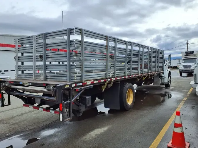 2018 FREIGHTLINER/MERCEDES M2 1063ad1e4b4c4e5271cc884610163755936