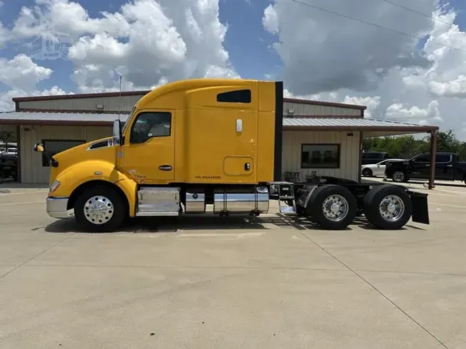 2021 KENWORTH T680