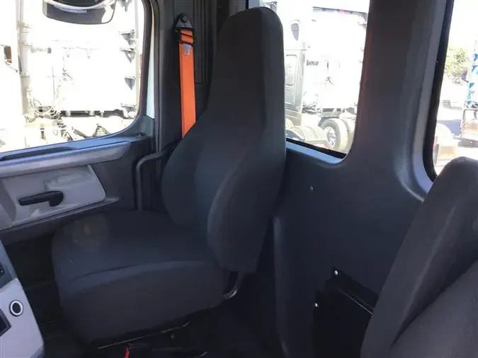 2021 FREIGHTLINER CA1263ad7a2e59ab639703fe9afbc6c7d2e80