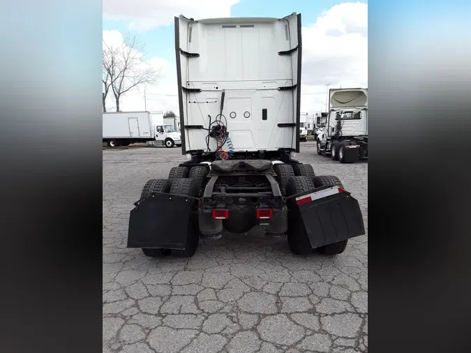 2020 NAVISTAR INTERNATIONAL LT625 SLPR CAB