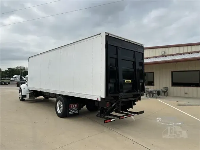 2018 PETERBILT 337