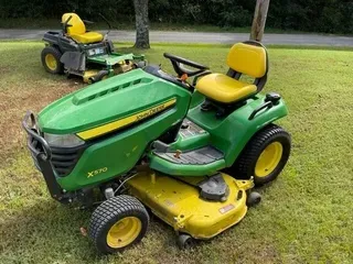2017 John Deere X570