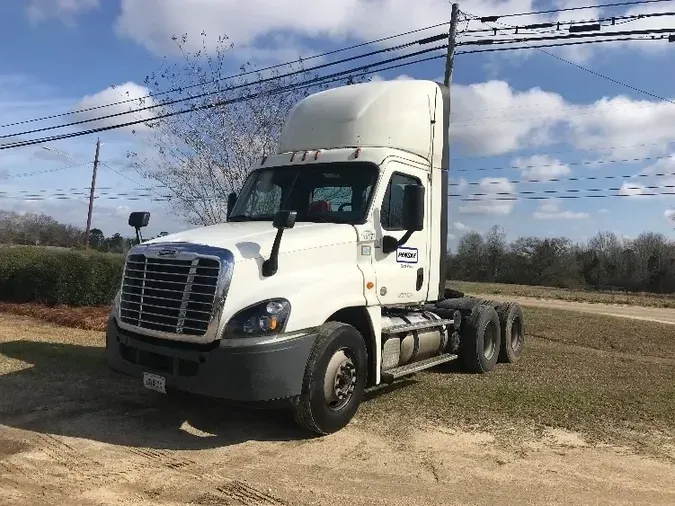 2016 Freightliner X12564ST3adfd89737ff77ef0ace2a00276e2c85