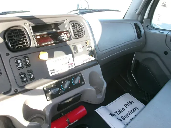 2020 Freightliner Business Class M2 106